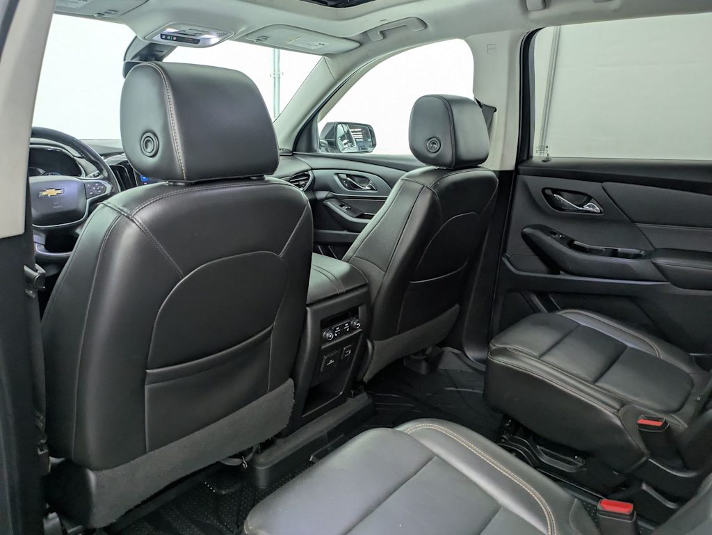 Thumbnail: 2020 Chevrolet Traverse - 13