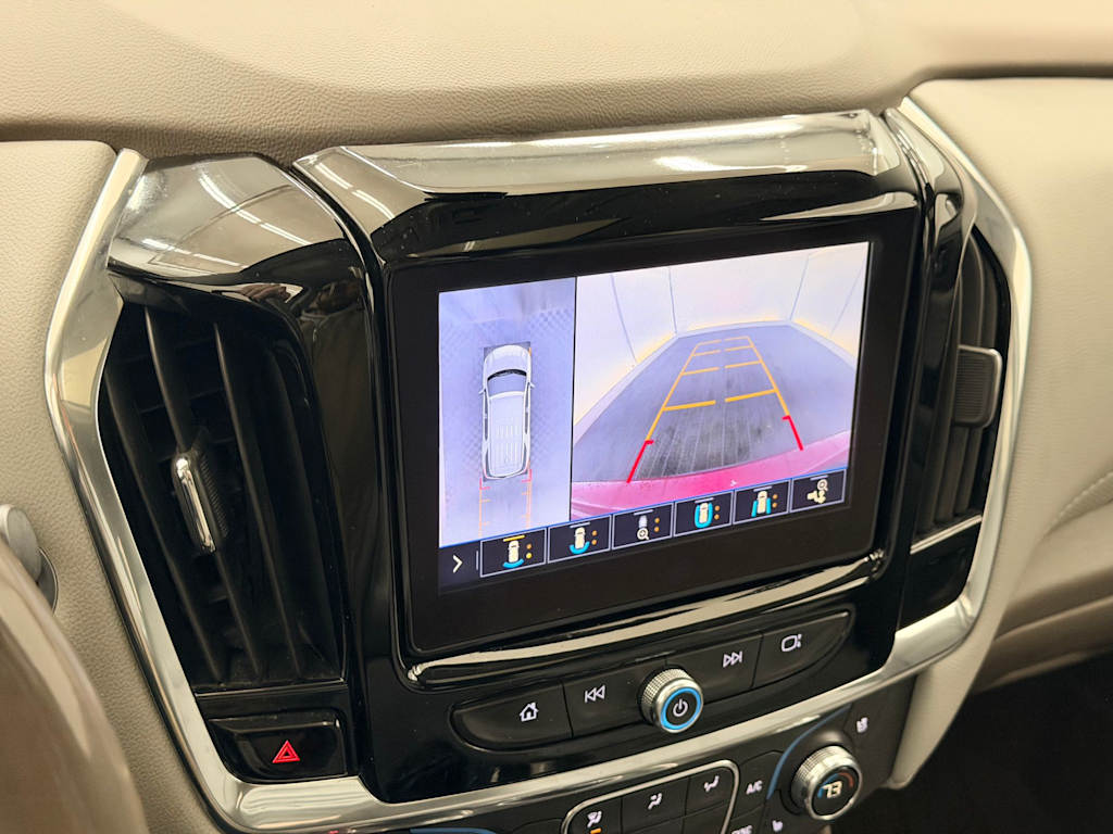 Thumbnail: 2021 Chevrolet Traverse - 36