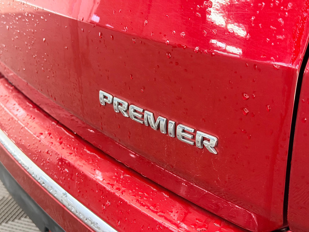 Thumbnail: 2021 Chevrolet Traverse - 7