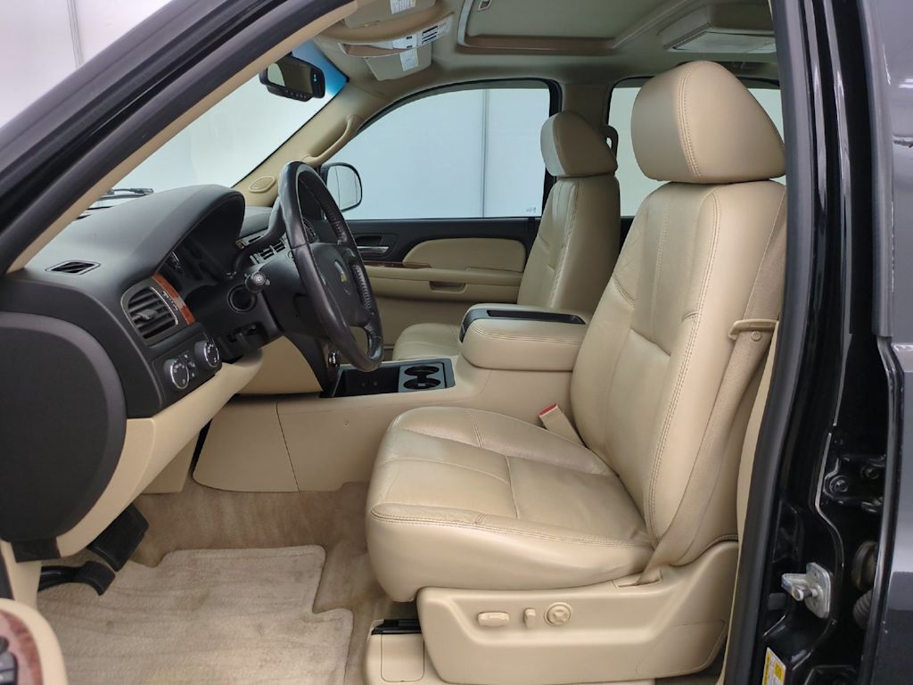 Thumbnail: 2007 Chevrolet Tahoe - 12
