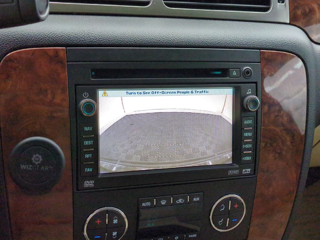 Thumbnail: 2007 Chevrolet Tahoe - 33