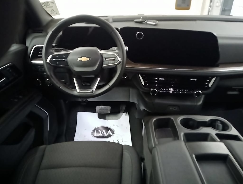 Thumbnail: 2026 Chevrolet Suburban - 5