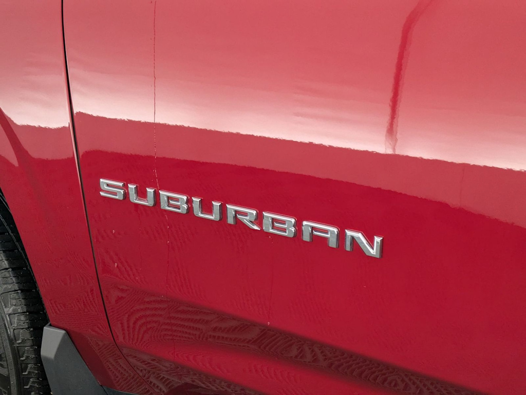 Thumbnail: 2025 Chevrolet Suburban - 7