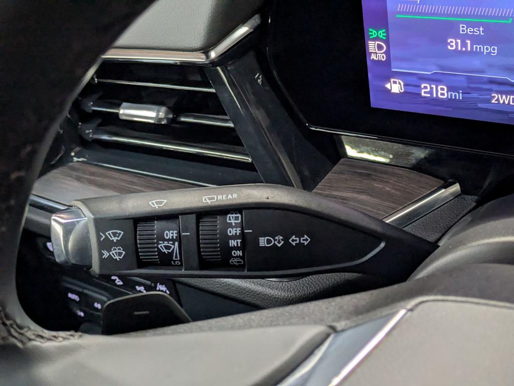 Thumbnail: 2025 Chevrolet Suburban - 29