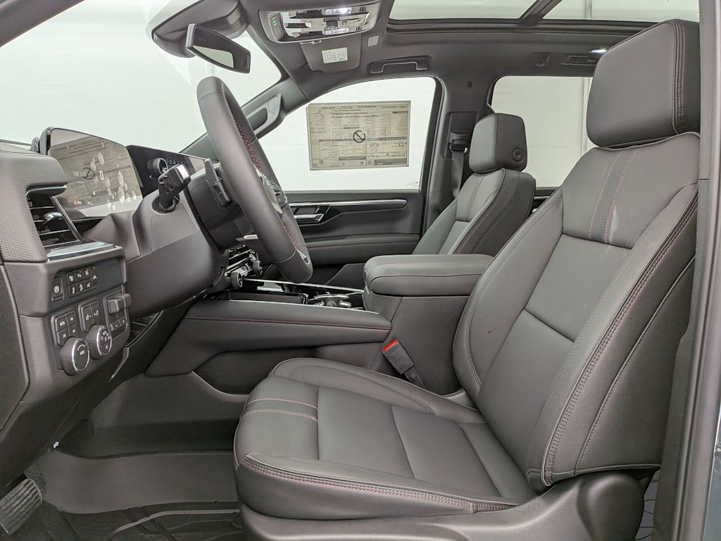 Thumbnail: 2026 Chevrolet Suburban - 11