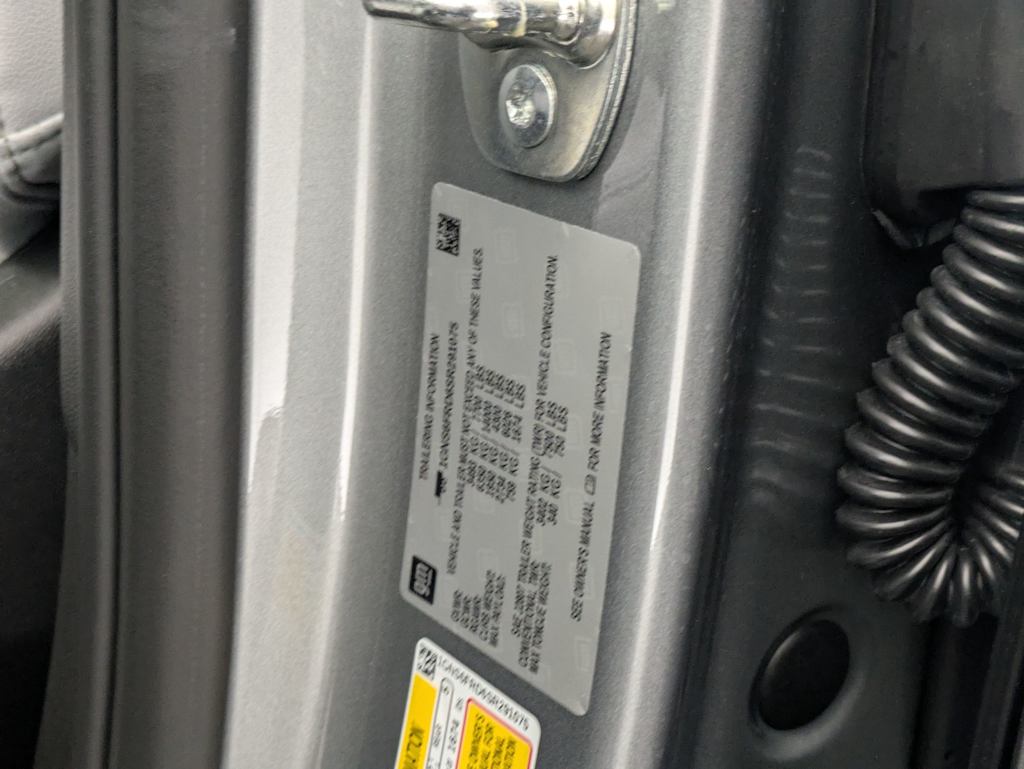 Thumbnail: 2025 Chevrolet Suburban - 19