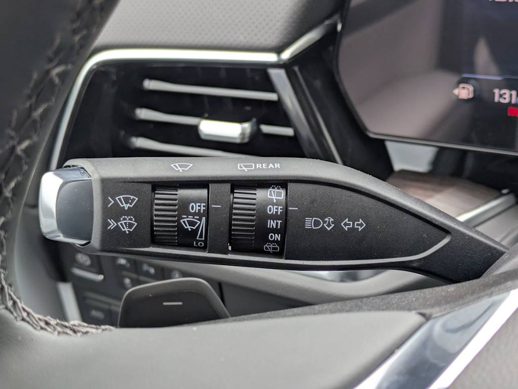 Thumbnail: 2025 Chevrolet Suburban - 31