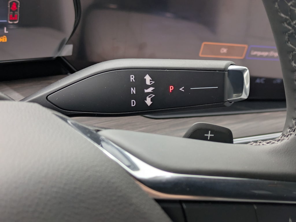 Thumbnail: 2025 Chevrolet Suburban - 34