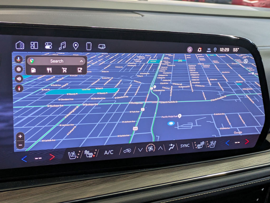 Thumbnail: 2025 Chevrolet Suburban - 34