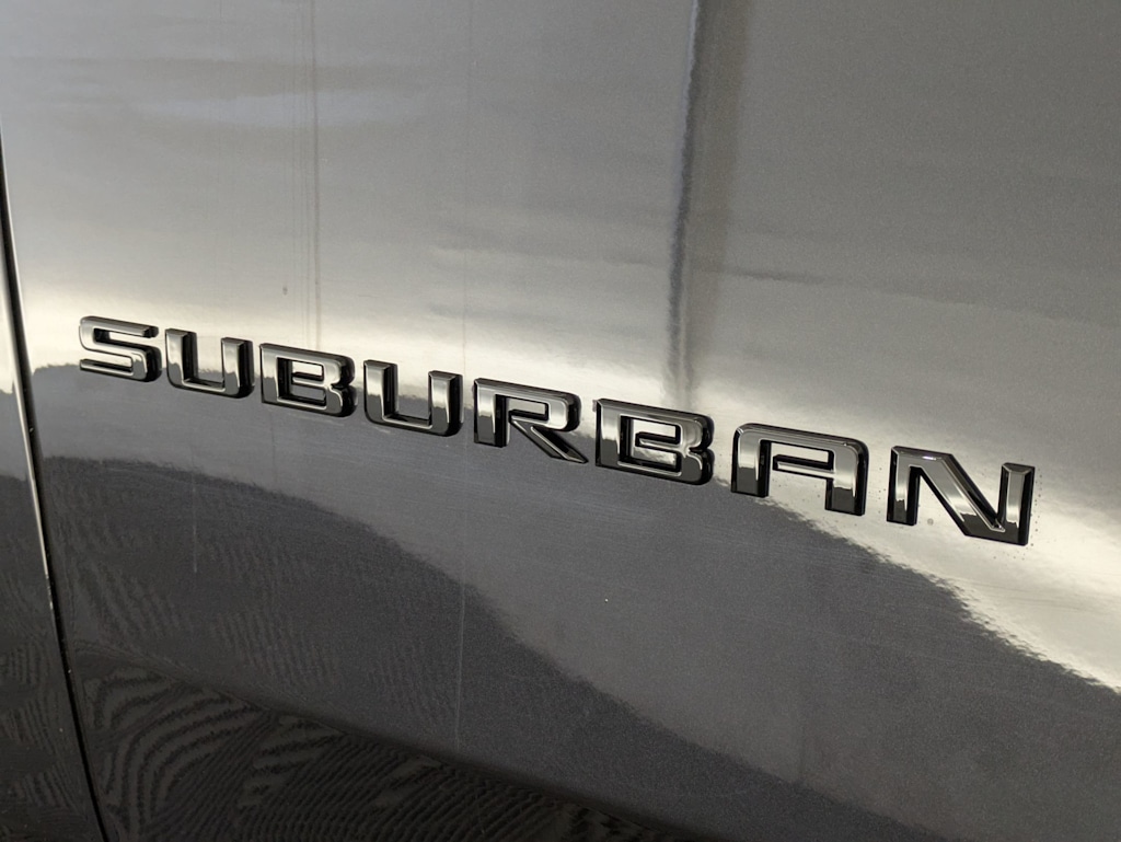 Thumbnail: 2025 Chevrolet Suburban - 6