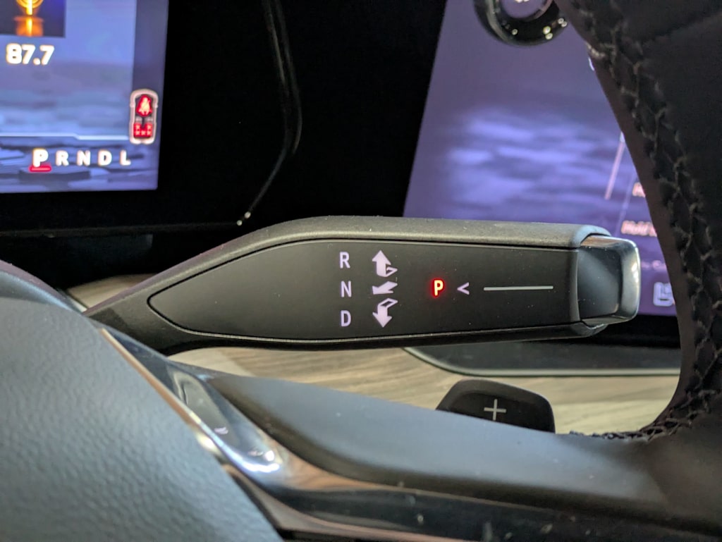 Thumbnail: 2025 Chevrolet Suburban - 37