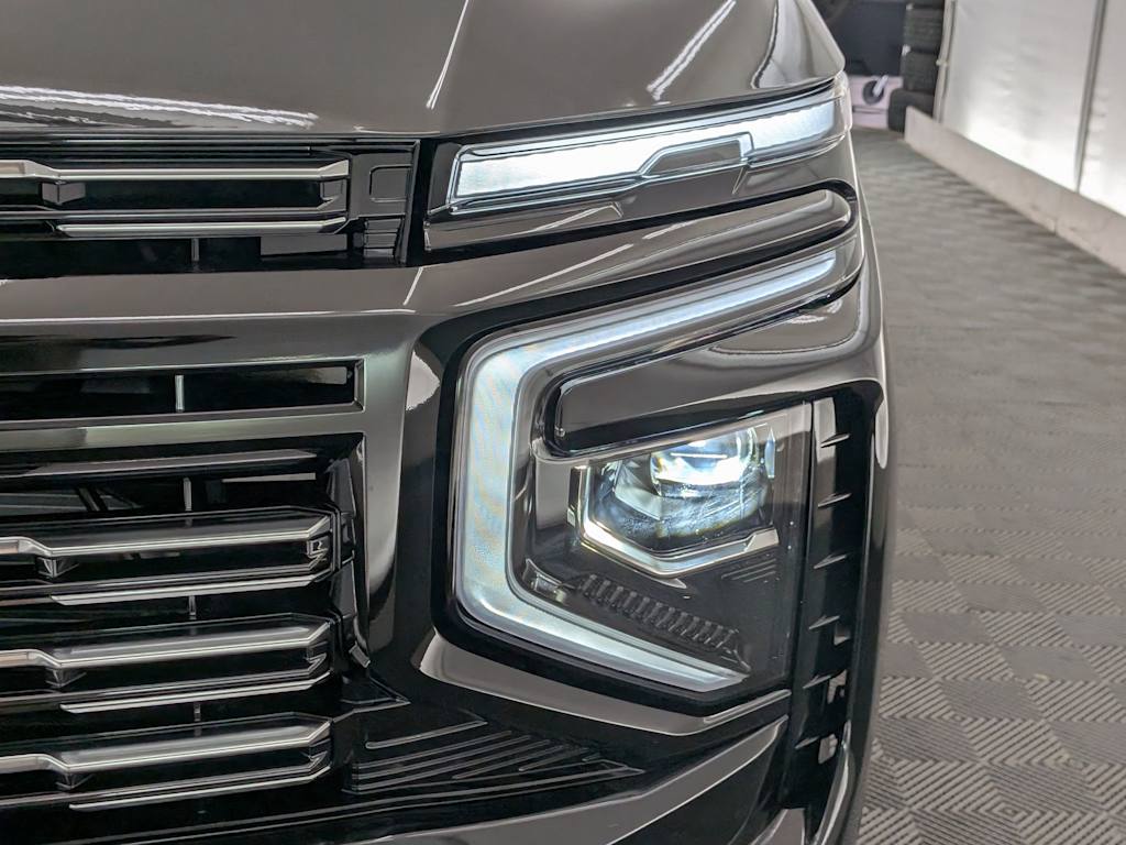 Thumbnail: 2026 Chevrolet Suburban - 23