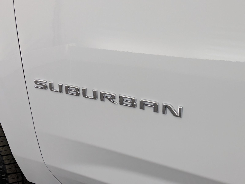 Thumbnail: 2026 Chevrolet Suburban - 7