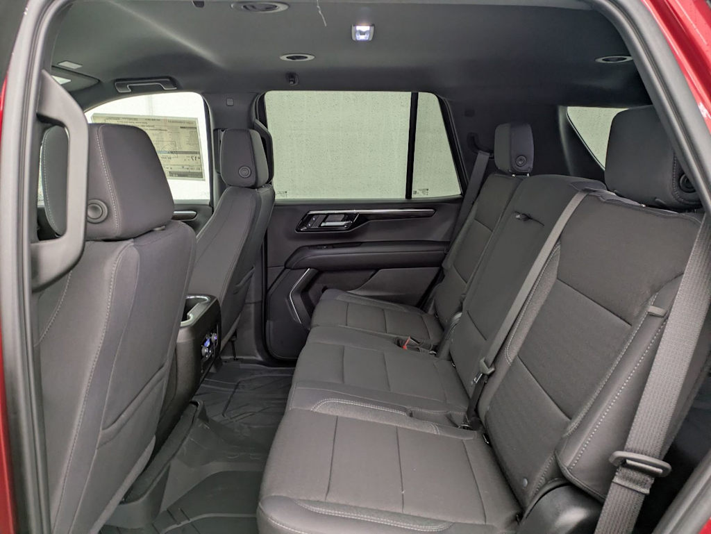 Thumbnail: 2025 Chevrolet Tahoe - 24
