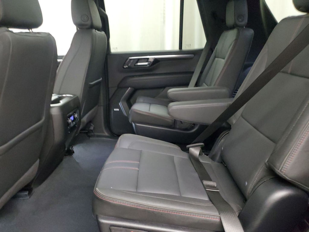 Thumbnail: 2026 Chevrolet Tahoe - 7