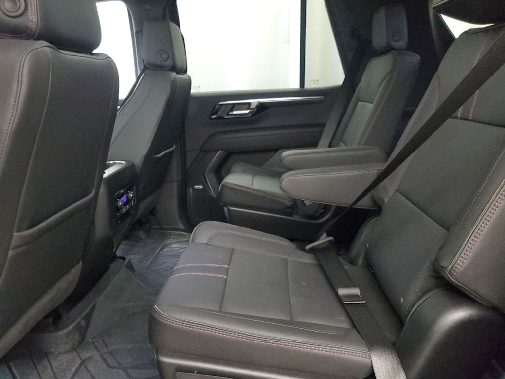 Thumbnail: 2026 Chevrolet Tahoe - 8
