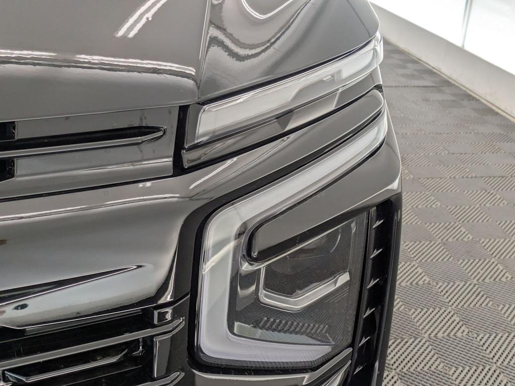 Thumbnail: 2025 Chevrolet Tahoe - 23