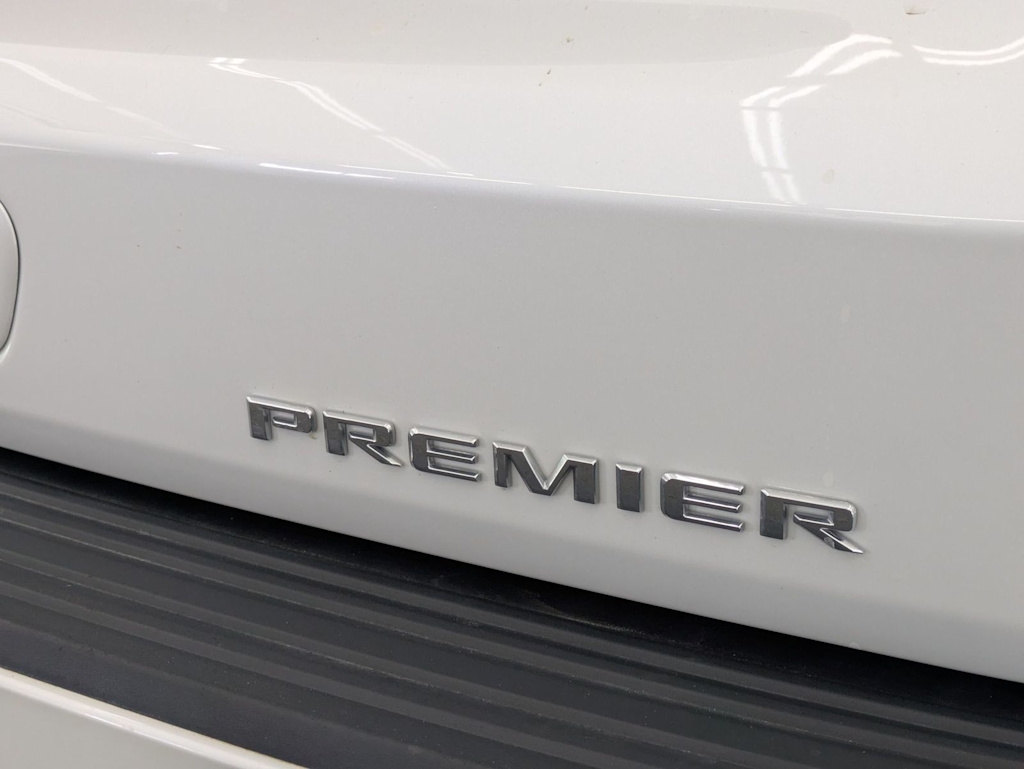 Thumbnail: 2025 Chevrolet Tahoe - 24