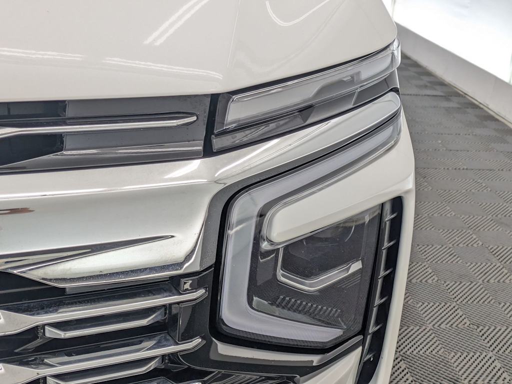 Thumbnail: 2025 Chevrolet Tahoe - 23