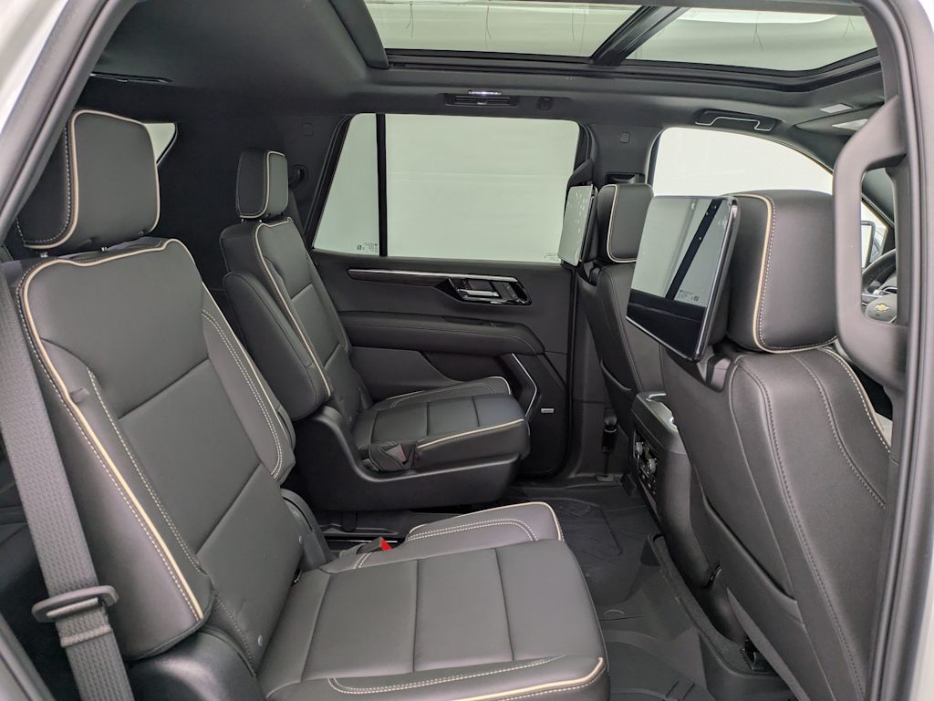 Thumbnail: 2025 Chevrolet Tahoe - 27