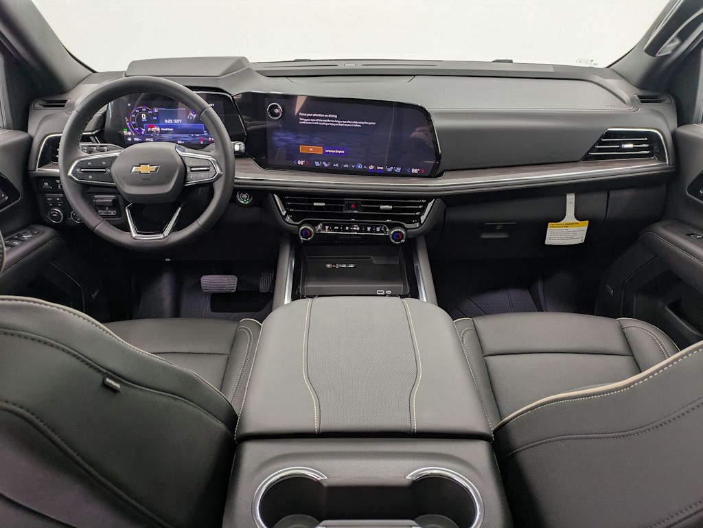 Thumbnail: 2025 Chevrolet Tahoe - 10