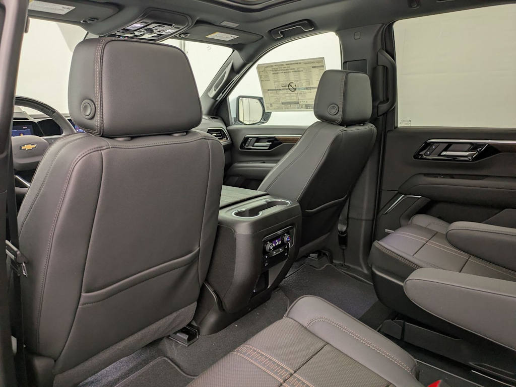 Thumbnail: 2026 Chevrolet Tahoe - 13