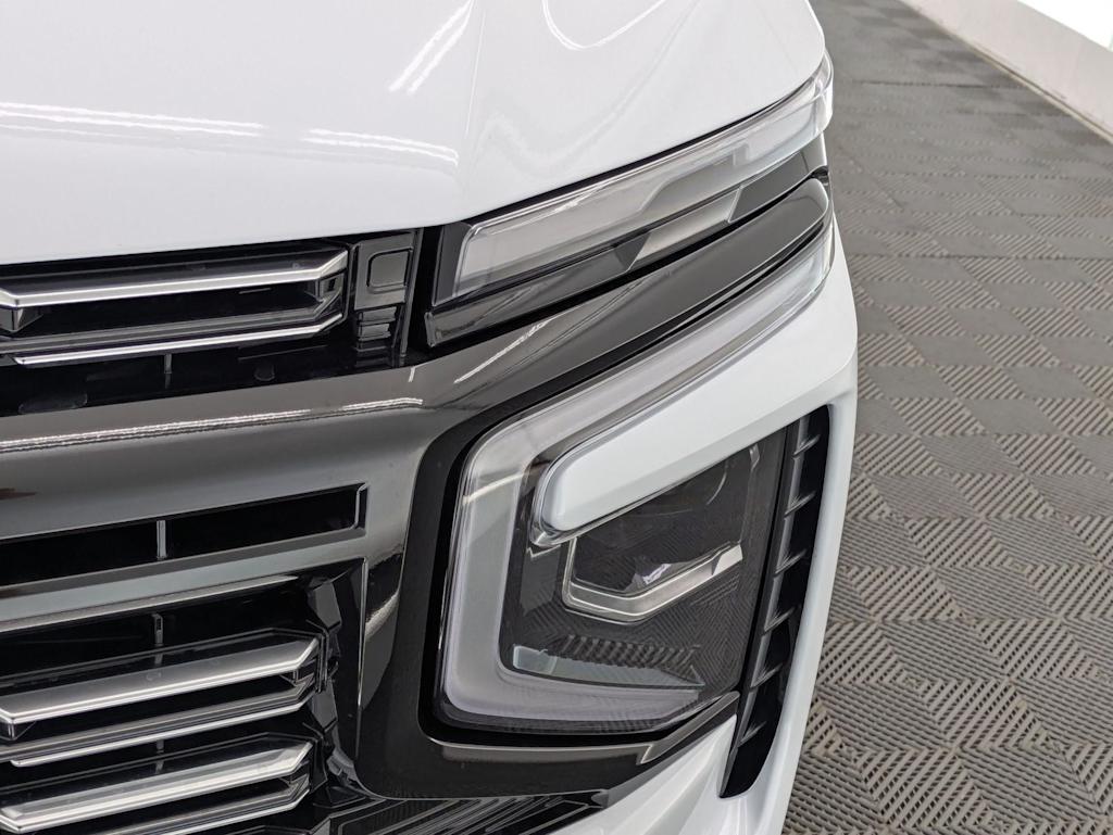 Thumbnail: 2026 Chevrolet Tahoe - 23