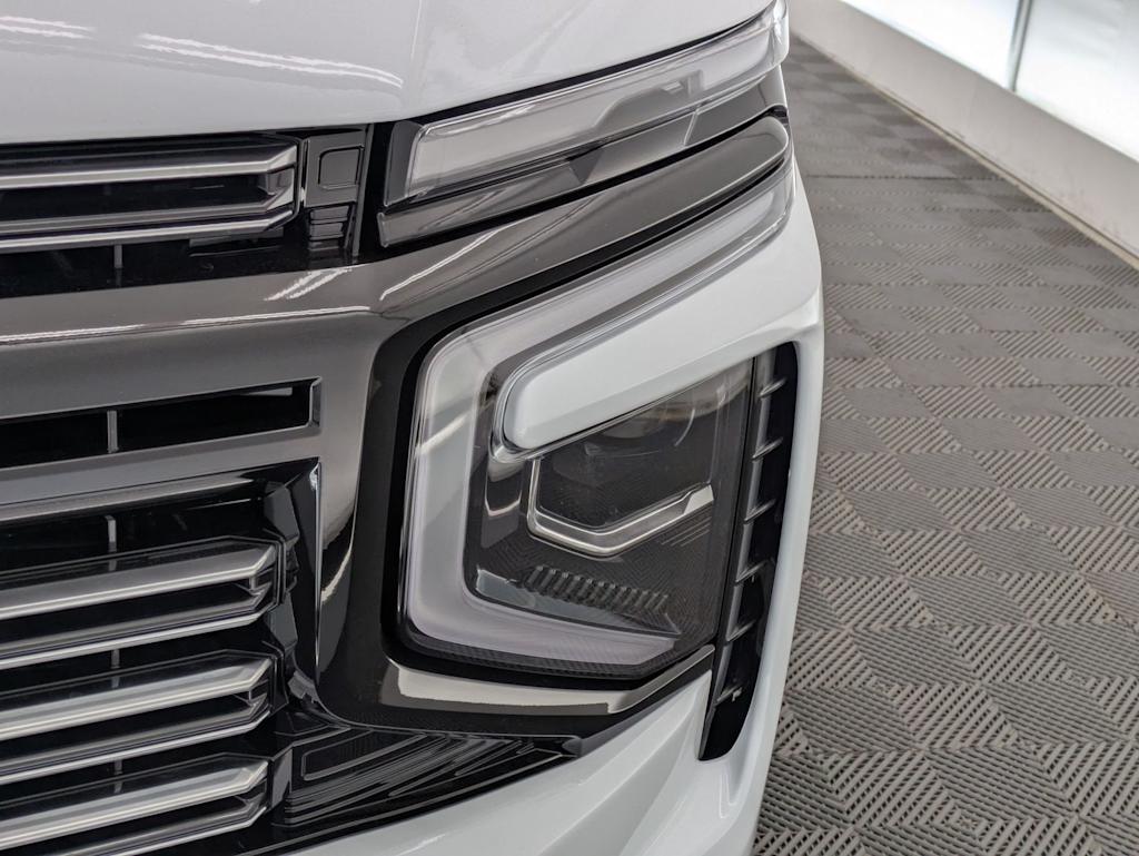 Thumbnail: 2026 Chevrolet Tahoe - 23