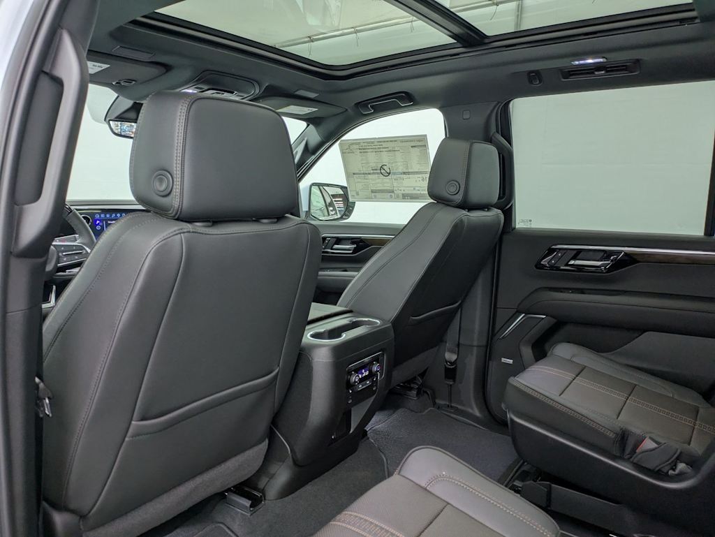 Thumbnail: 2026 Chevrolet Tahoe - 13