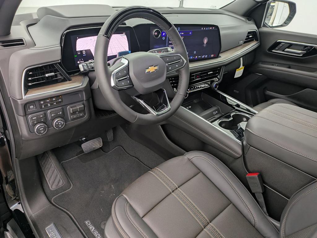Thumbnail: 2026 Chevrolet Tahoe - 2