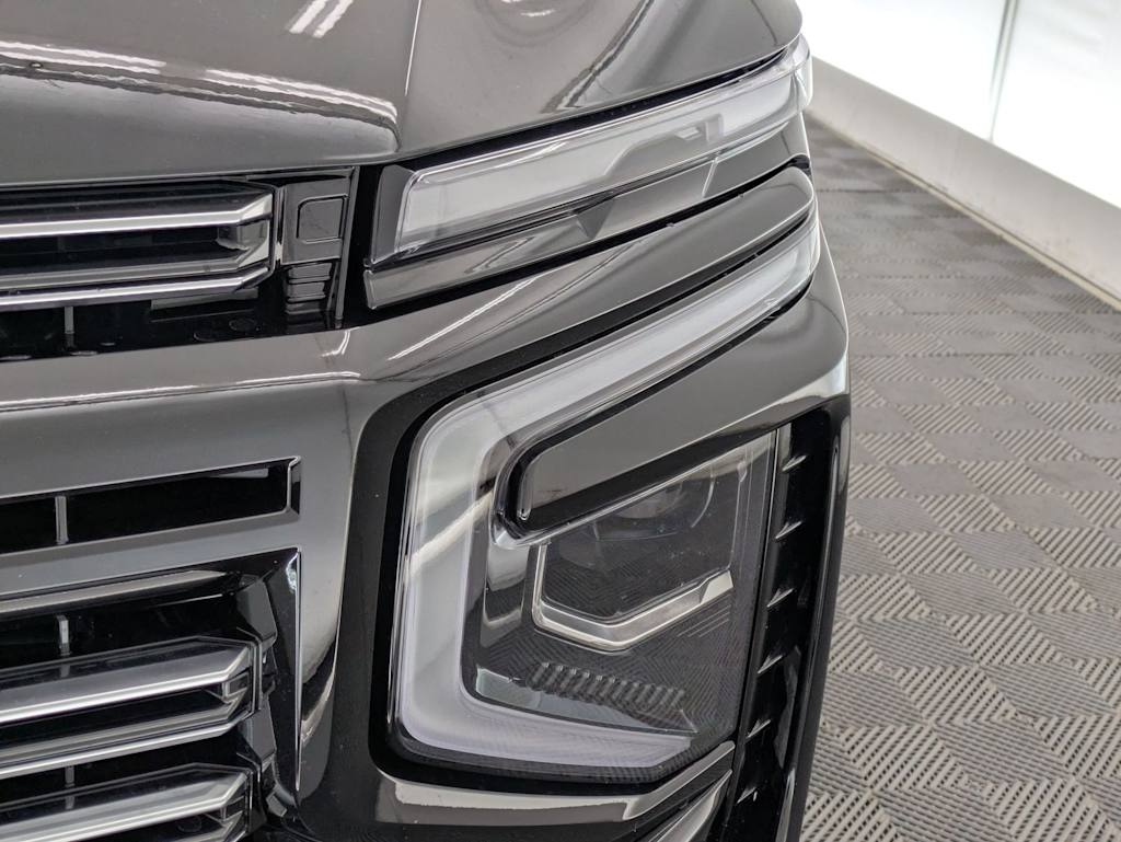 Thumbnail: 2026 Chevrolet Tahoe - 23