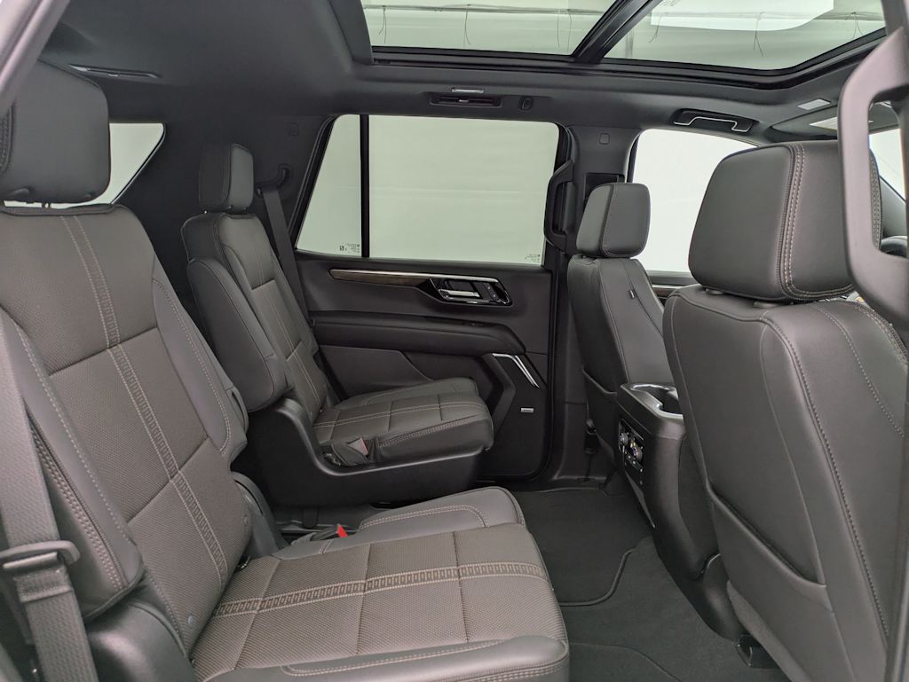Thumbnail: 2025 Chevrolet Tahoe - 29