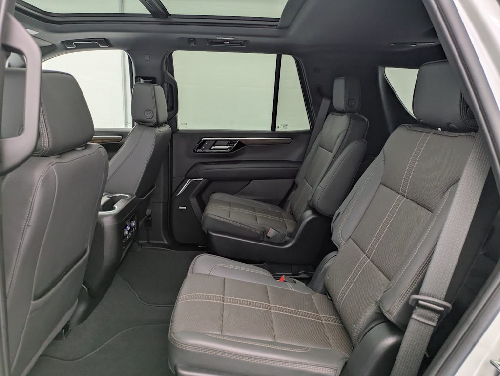 Thumbnail: 2025 Chevrolet Tahoe - 28