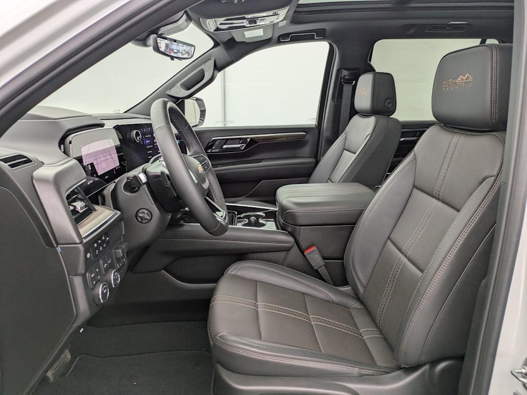 Thumbnail: 2025 Chevrolet Tahoe - 11