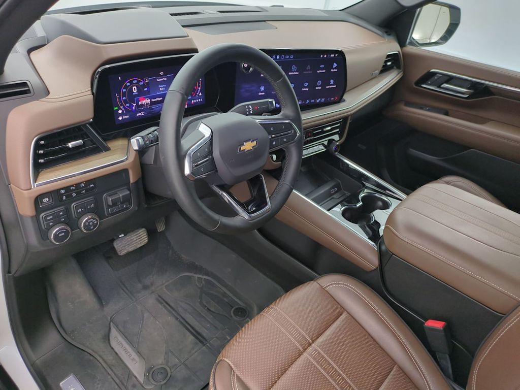 Thumbnail: 2025 Chevrolet Tahoe - 2