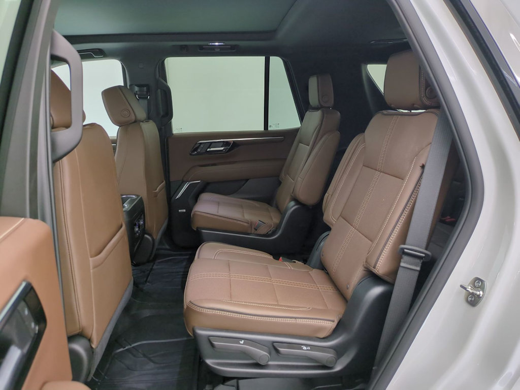 Thumbnail: 2025 Chevrolet Tahoe - 26