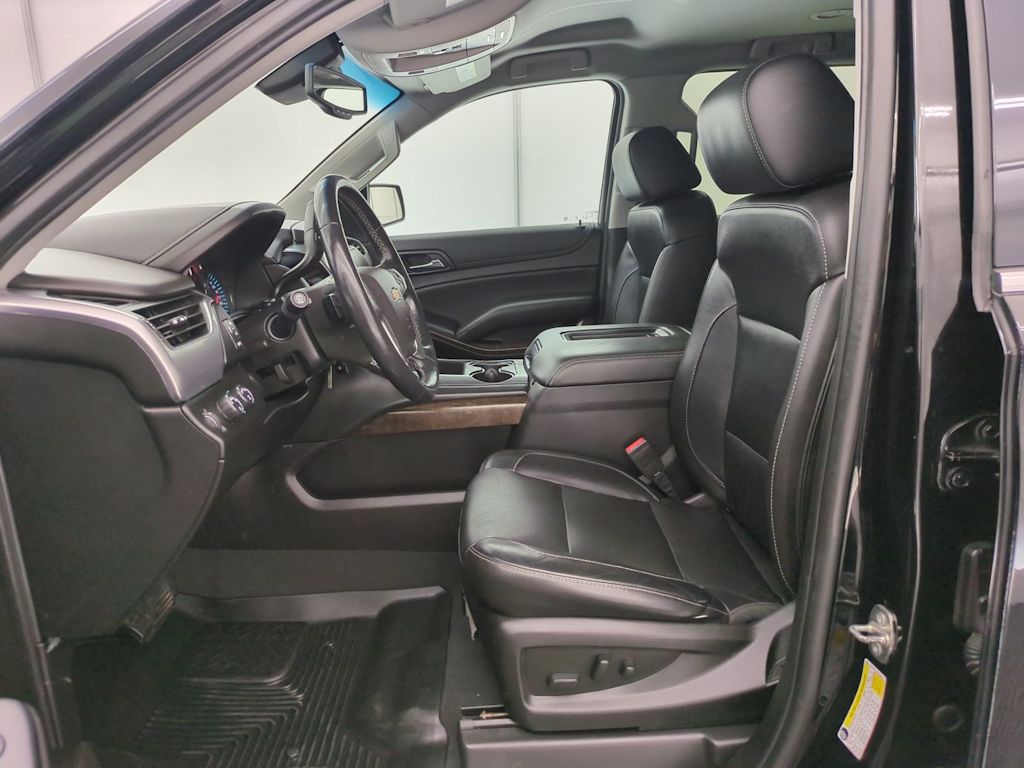 Thumbnail: 2019 Chevrolet Tahoe - 11
