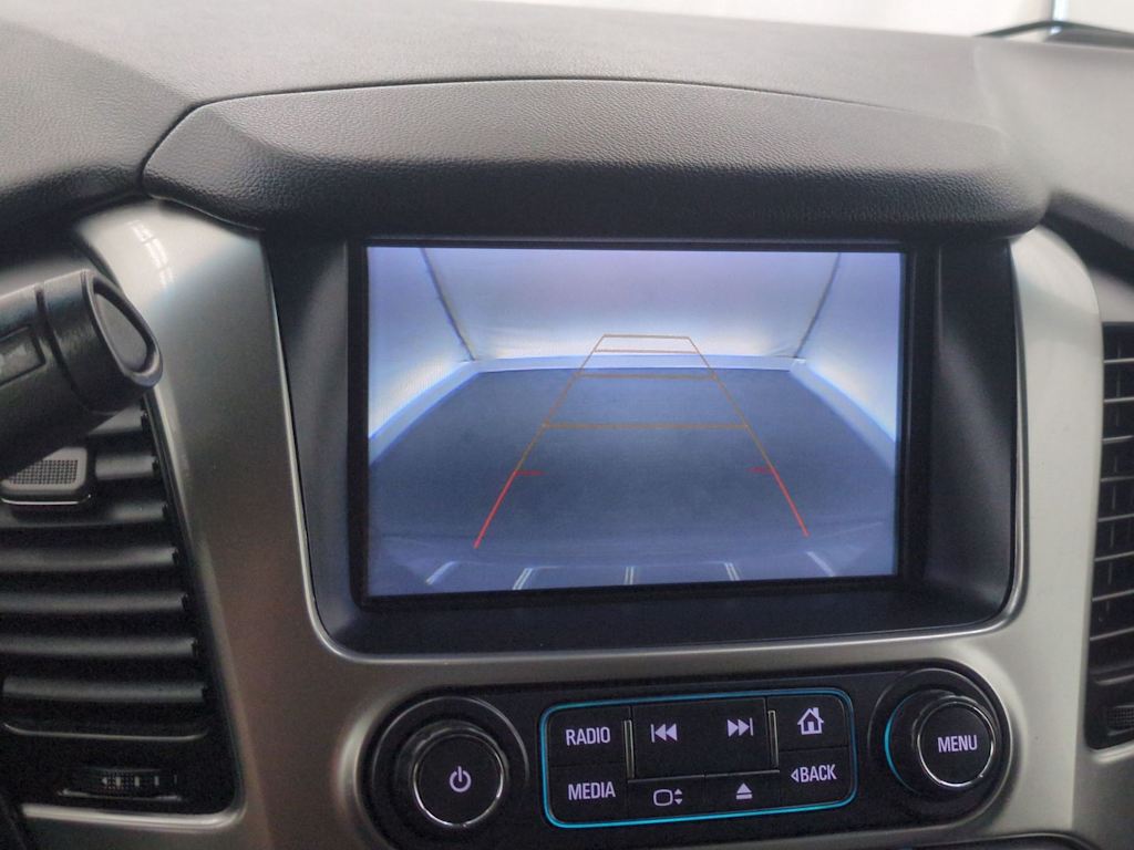 Thumbnail: 2019 Chevrolet Tahoe - 32