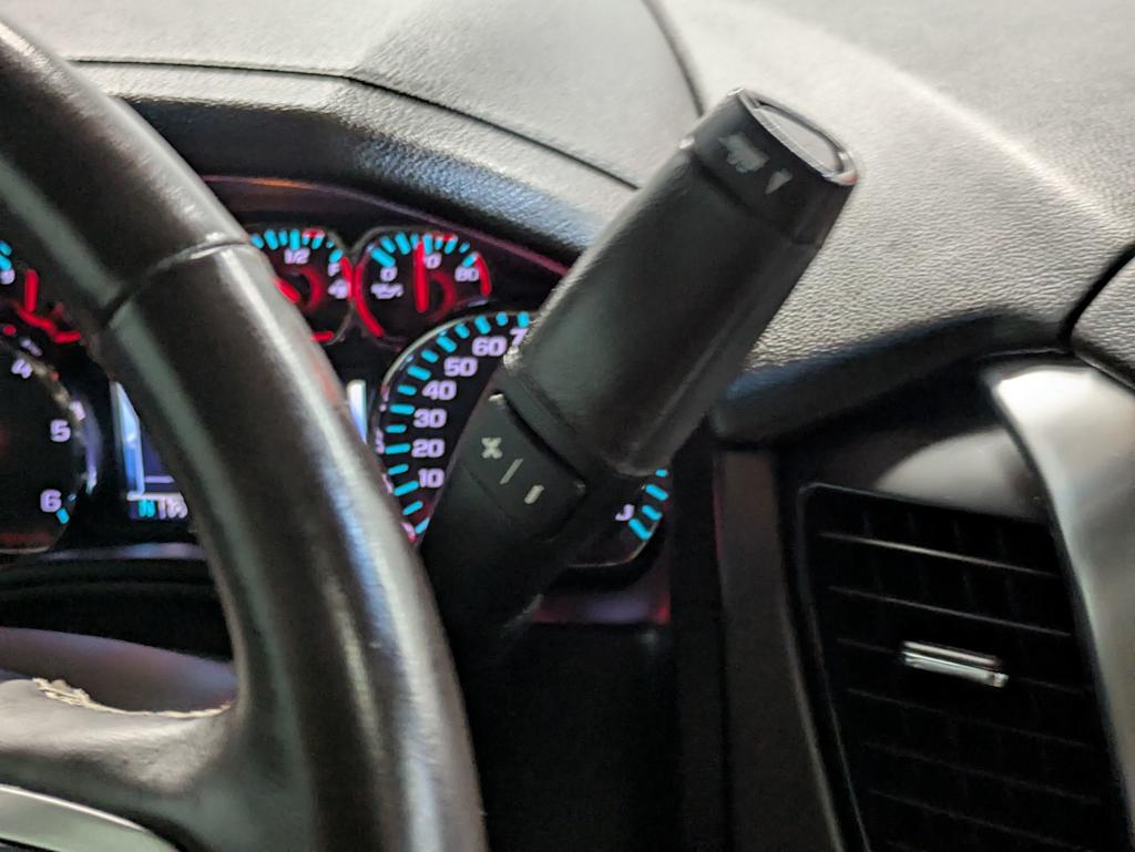 2020 Chevrolet Tahoe Premier 36