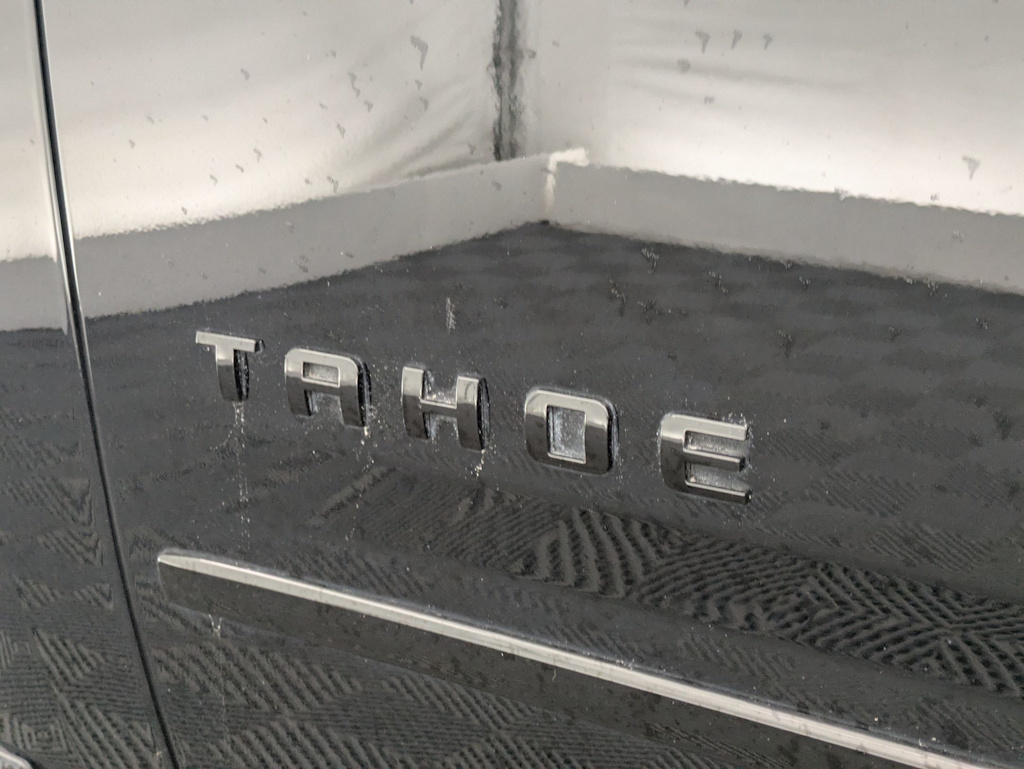 Thumbnail: 2020 Chevrolet Tahoe - 21