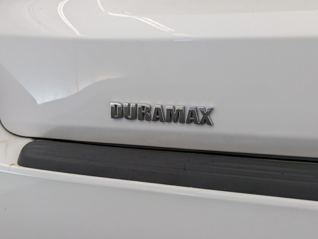 Thumbnail: 2024 Chevrolet Suburban - 26