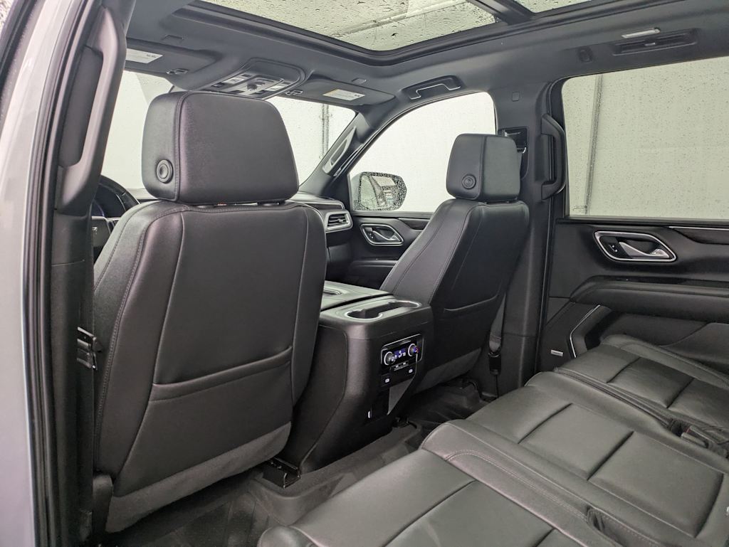 Thumbnail: 2024 Chevrolet Suburban - 13