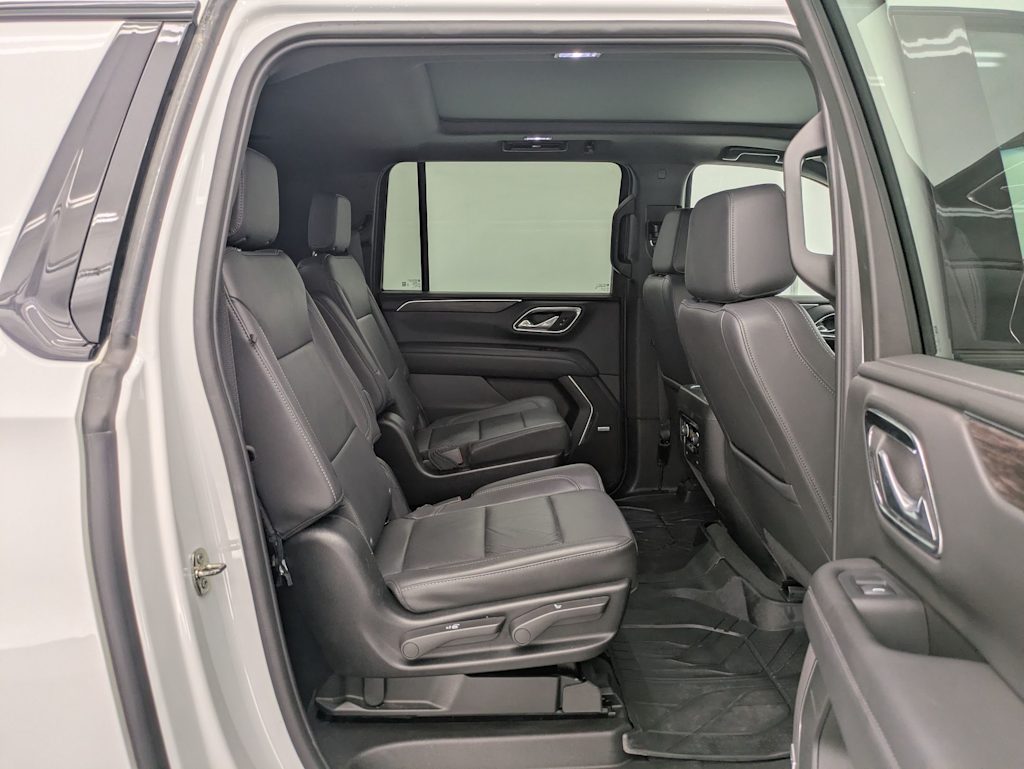 Thumbnail: 2024 Chevrolet Suburban - 26
