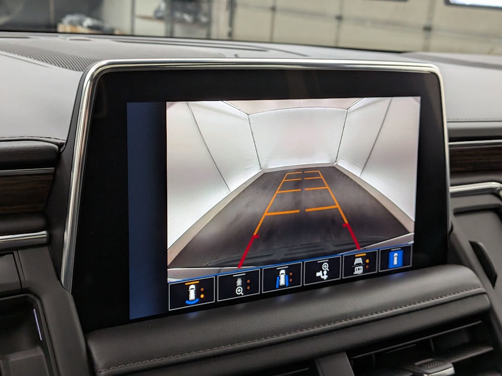 Thumbnail: 2023 Chevrolet Suburban - 33