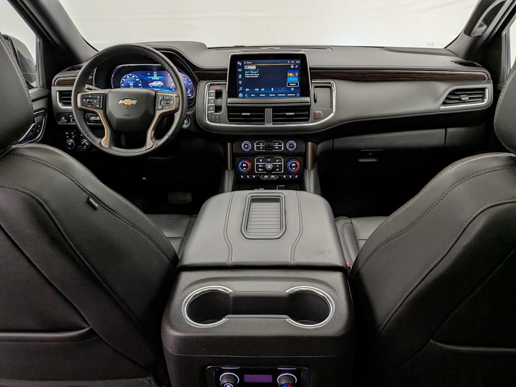 Thumbnail: 2023 Chevrolet Suburban - 9