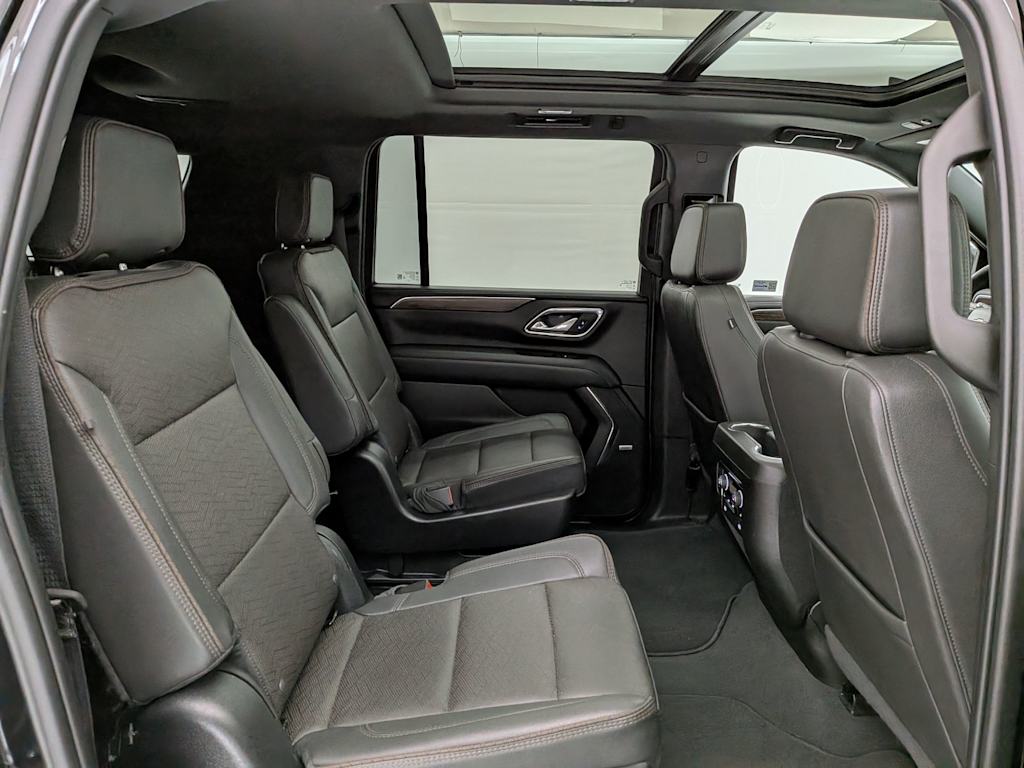 Thumbnail: 2023 Chevrolet Suburban - 29