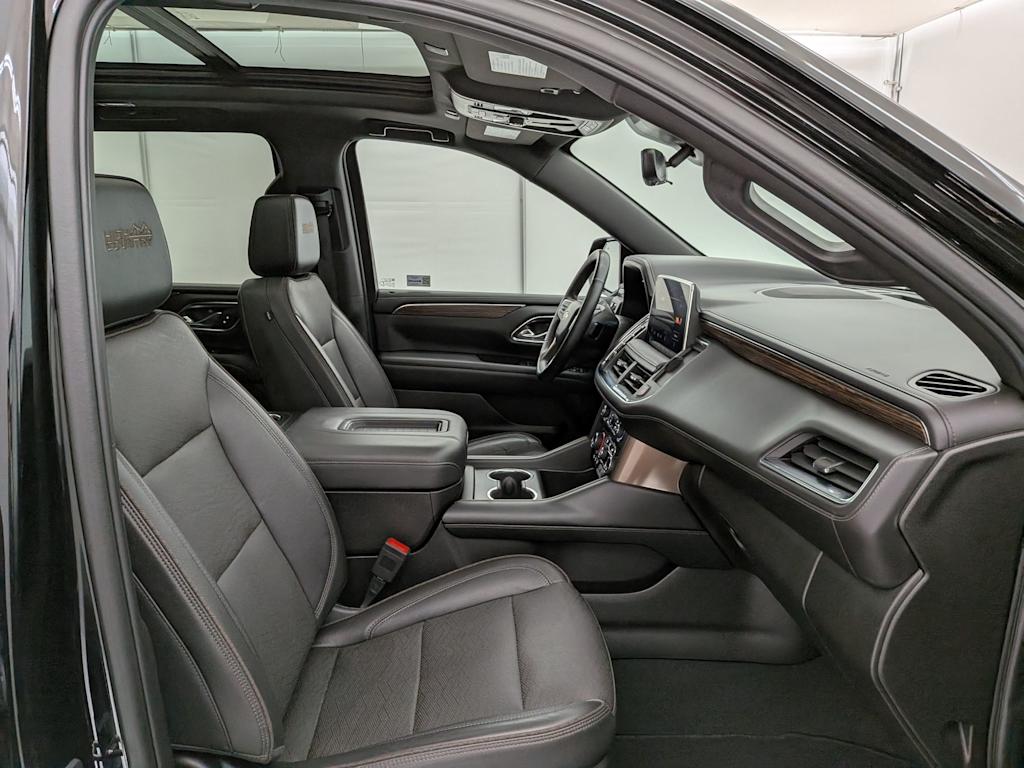 Thumbnail: 2023 Chevrolet Suburban - 11