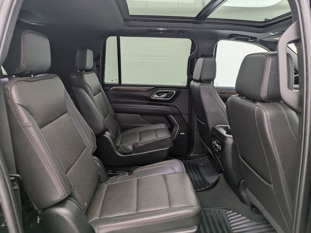 Thumbnail: 2024 Chevrolet Suburban - 30