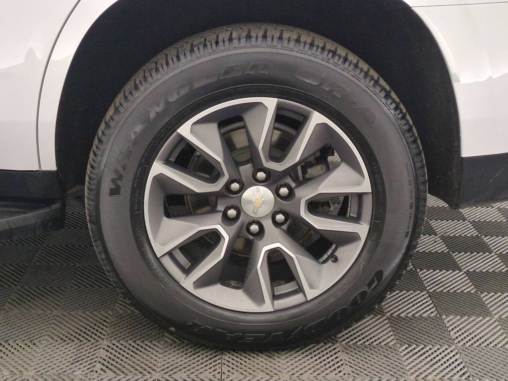 Thumbnail: 2023 Chevrolet Tahoe - 7