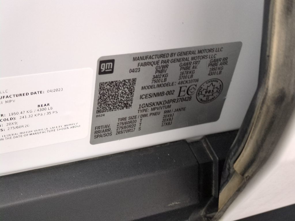 Thumbnail: 2023 Chevrolet Tahoe - 18